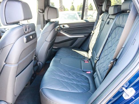 Used 2024 BMW X5 sDrive40i w/ M Sport Package RWD image 18
