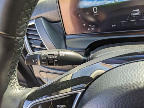 Certified 2025 Kia Seltos EX w/ EX Sunroof Package FWD image 32