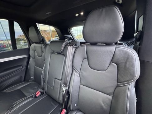 Used 2020 Volvo XC90 T6 R-Design w/ Protection Package Premier image 16