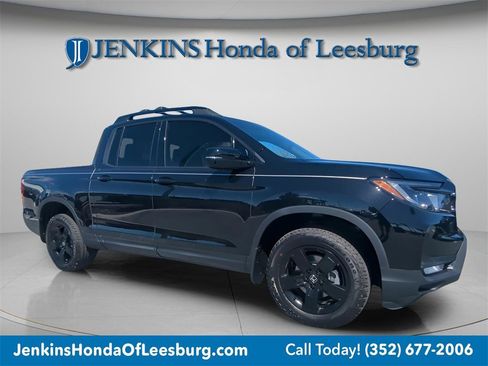 New 2026 Honda Ridgeline Black Edition image 9
