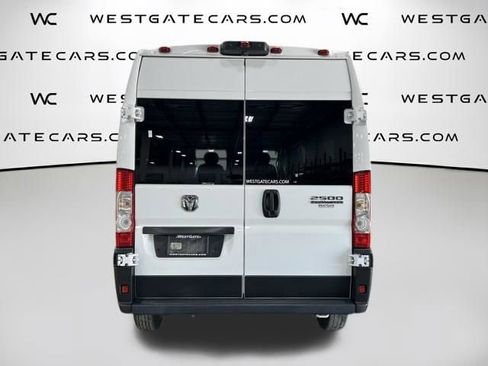 Used 2023 RAM ProMaster 2500 FWD image 8