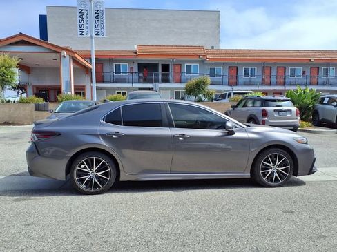 Used 2023 Toyota Camry SE w/ Convenience Package FWD image 23