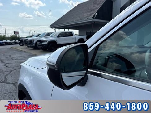 Used 2025 Kia Telluride S FWD image 16