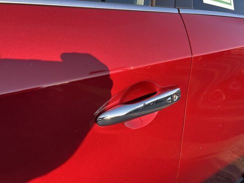 Used 2018 Nissan Murano SV FWD image 20