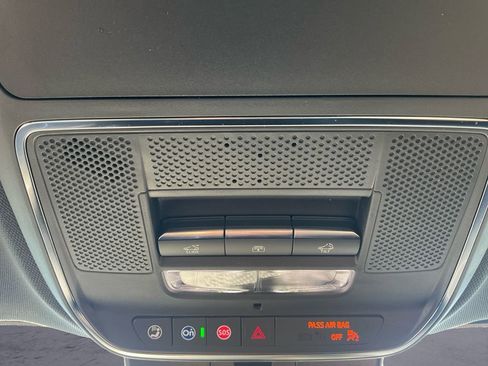 New 2026 GMC Acadia Denali w/ Super Cruise Package image 11