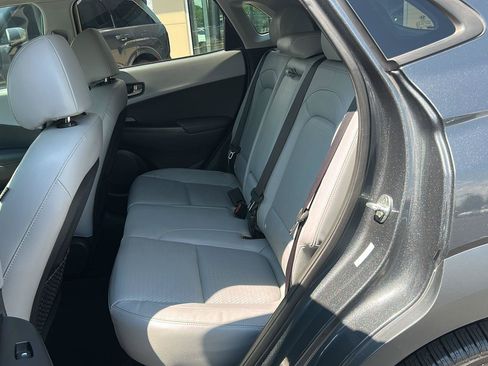 Used 2020 Hyundai Kona Limited FWD image 16