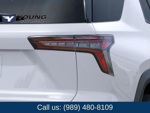 New 2026 Chevrolet Equinox LT w/ Convenience Package II FWD image 11