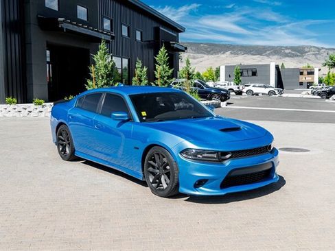 Used 2018 Dodge Charger R/T Scat Pack RWD image 7