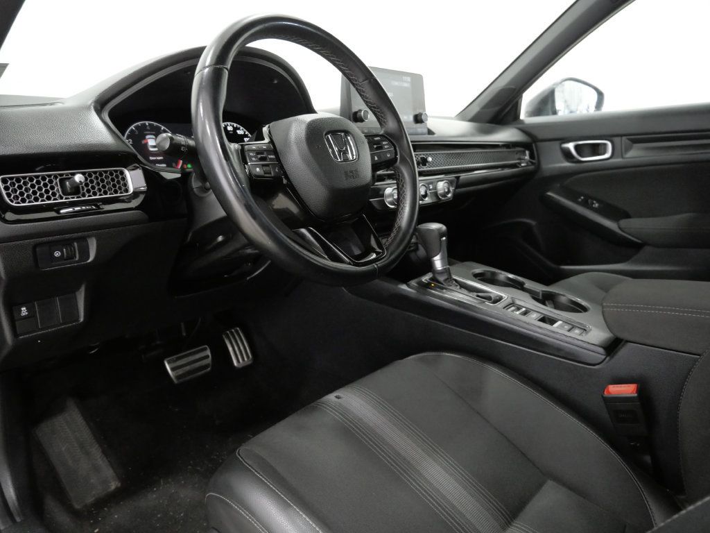 Used 2025 Honda Civic Sport image 11