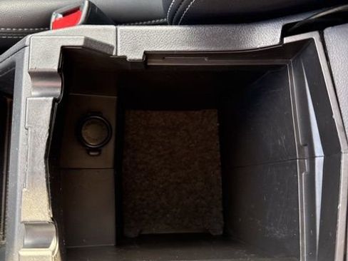 Used 2023 Subaru Forester Limited image 41