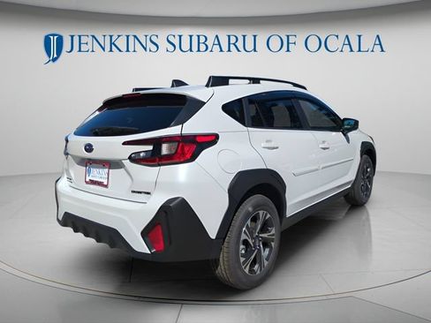 Used 2026 Subaru Crosstrek 2.5i Premium AWD/4WD image 3