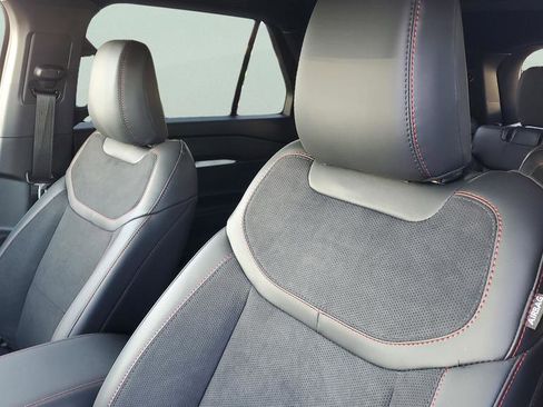 New 2026 Ford Explorer ST w/ Sun And Sound Package image 17