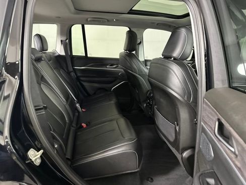 Used 2023 Jeep Grand Cherokee 4WD 4xe image 27