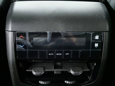 New 2025 Jeep Grand Cherokee L Altitude AWD/4WD image 28