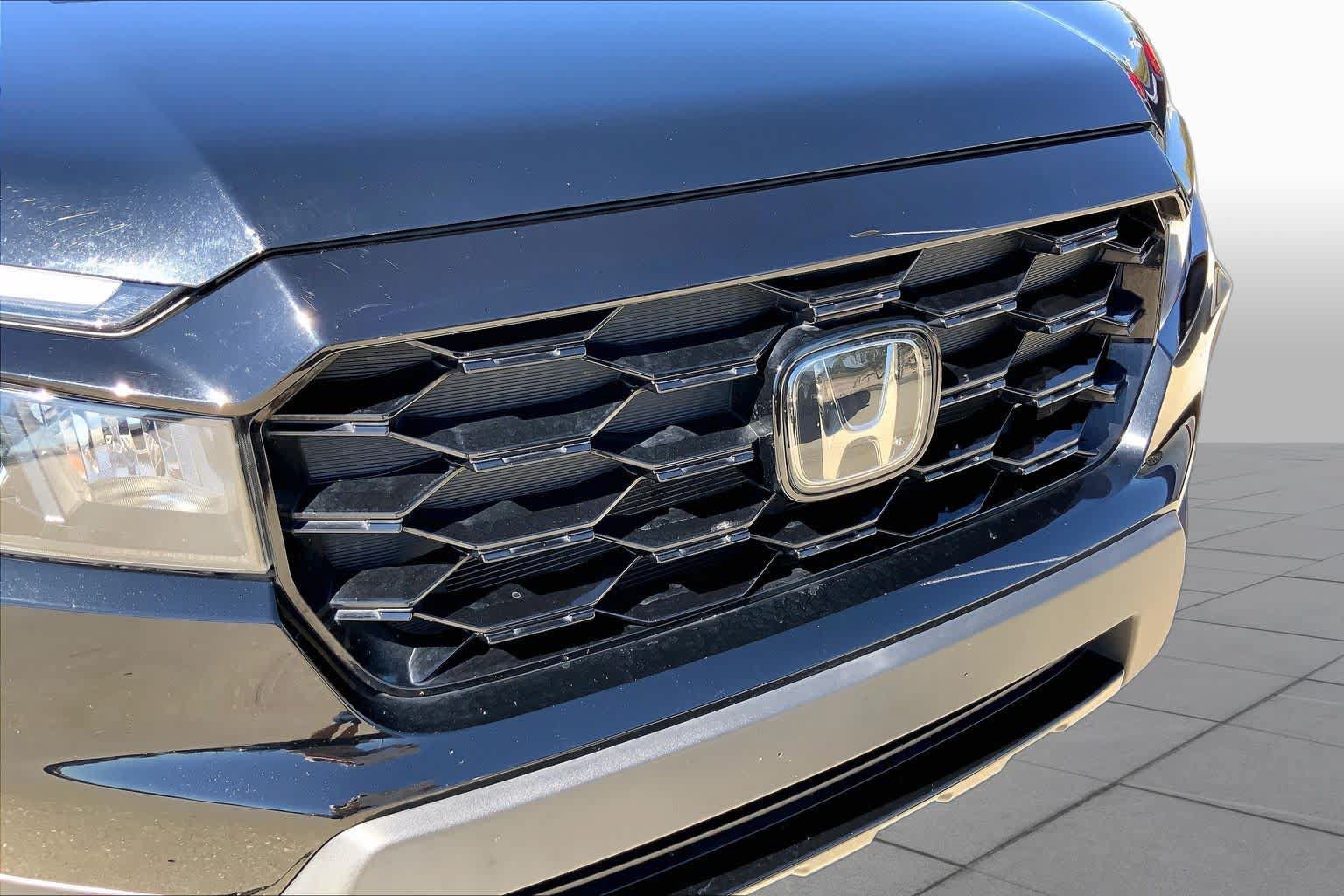 Used 2023 Honda Passport Elite image 30