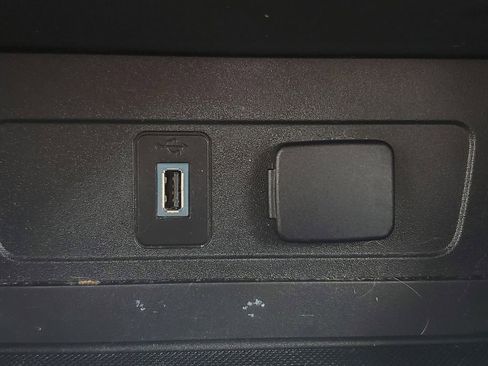 Used 2019 Ford Escape SEL FWD image 28