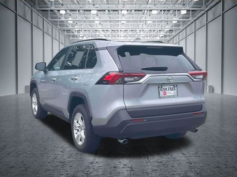 Certified 2021 Toyota RAV4 XLE AWD/4WD image 10