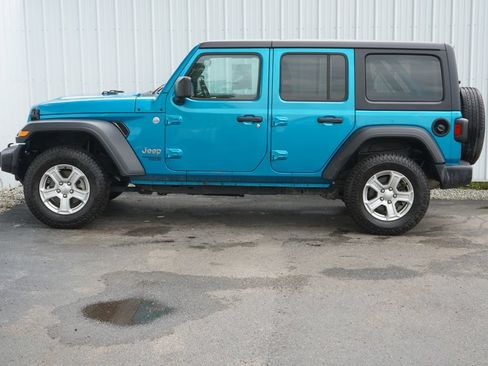 Used 2020 Jeep Wrangler Unlimited Sport S AWD/4WD image 3