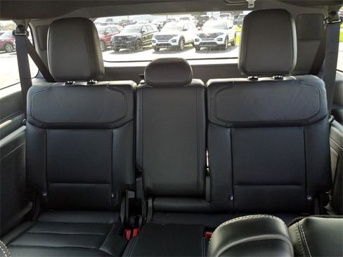 New 2025 Ford Expedition Max Platinum w/ Stealth Performance Package image 16
