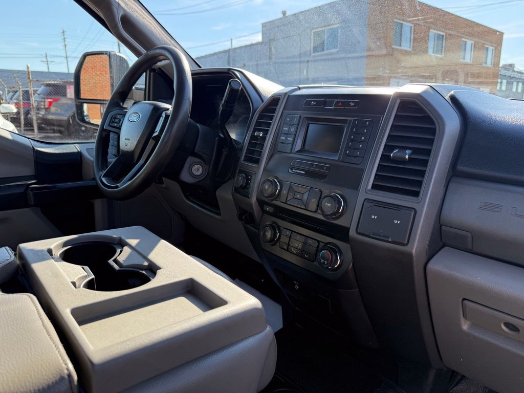 Used 2017 Ford F250 XL w/ Power Equipment Group AWD/4WD image 25