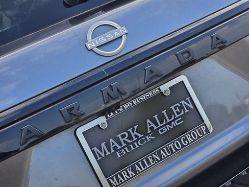 Used 2024 Nissan Armada SL w/ Midnight Edition Package AWD/4WD image 11