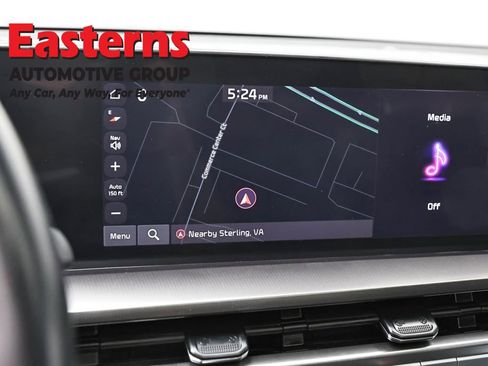 Used 2025 Kia Telluride S AWD/4WD image 19