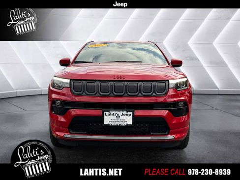 Certified 2022 Jeep Compass Limited w/ (RED) Package image 2