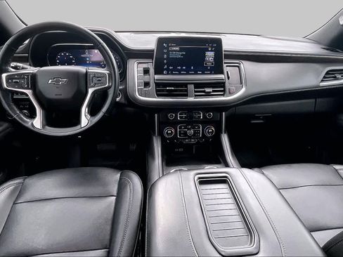 Used 2022 Chevrolet Tahoe Z71 w/ Z71 Off-Road Package AWD/4WD image 15