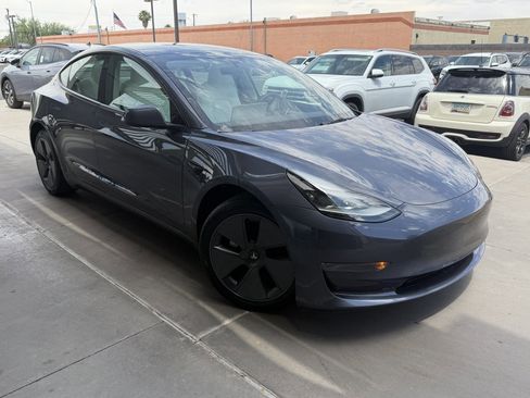 Used 2023 Tesla Model 3 Standard Range RWD image 6