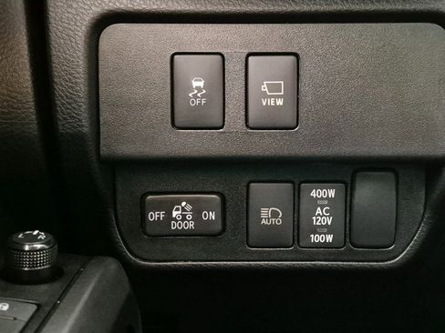 Used 2022 Toyota Tacoma TRD Sport image 16