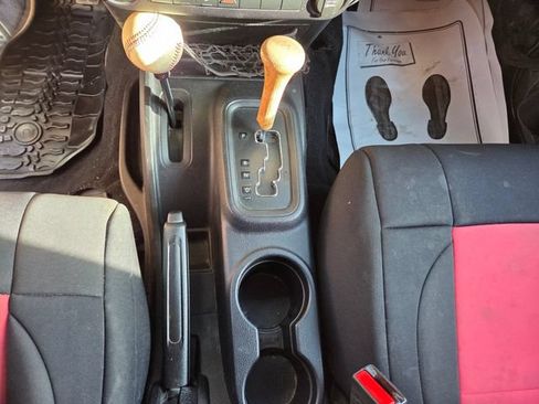 Used 2016 Jeep Wrangler Unlimited Sport w/ Quick Order Package 24S AWD/4WD image 26