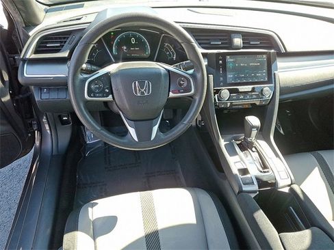 Used 2017 Honda Civic EX-T image 11