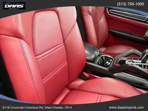 Used 2019 Porsche Cayenne AWD/4WD image 55