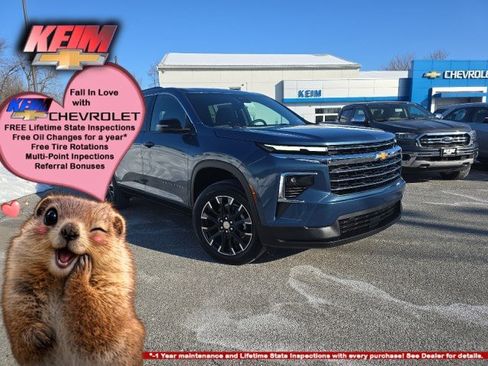 New 2026 Chevrolet Traverse LT image 1