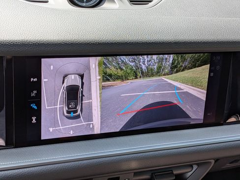 Certified 2026 Porsche Cayenne S AWD/4WD image 17