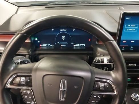 Used 2022 Lincoln Nautilus Reserve w/ Equipment Group 202A AWD/4WD image 25
