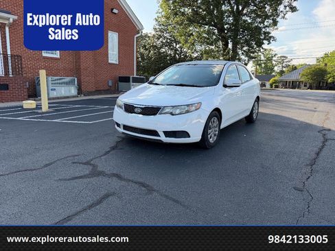 Used 2011 Kia Forte EX FWD image 1