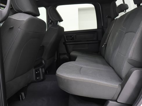 Used 2024 RAM 3500 Tradesman w/ Chrome Appearance Group image 9