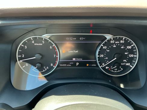 Used 2023 Nissan Rogue SV AWD/4WD image 4