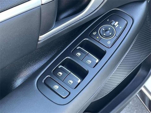 Certified 2025 Hyundai Sonata SEL image 23