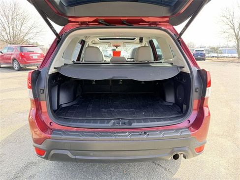 Used 2021 Subaru Forester Limited image 14