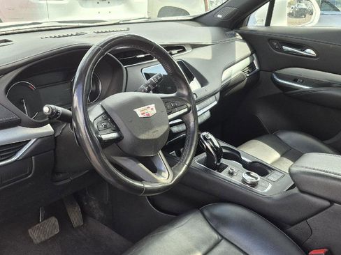 Used 2020 Cadillac XT4 Premium Luxury w/ Sun And Sound Package AWD/4WD image 8