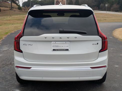 New 2026 Volvo XC90 B6 Ultra image 5