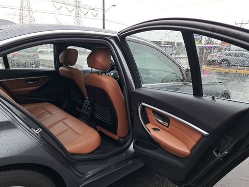 Used 2017 BMW 330i Sedan image 15