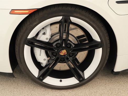 Used 2021 Porsche Taycan 4S image 30