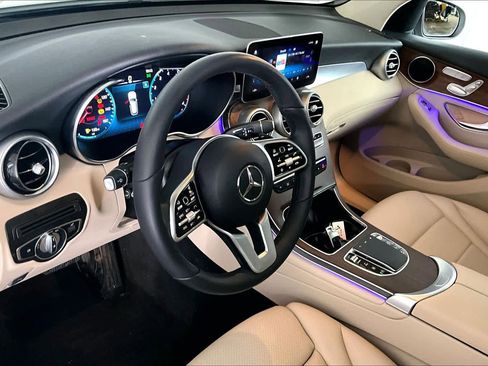 Used 2022 Mercedes-Benz GLC 300 GLC 300 image 18