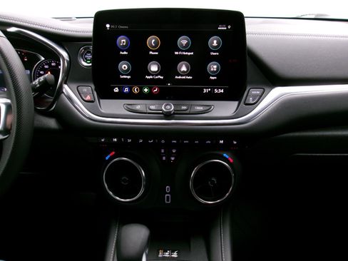 Certified 2024 Chevrolet Blazer LT w/ Convenience Package image 10