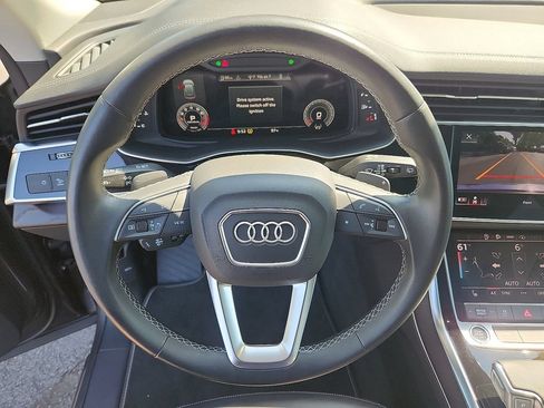 Used 2023 Audi Q8 Premium w/ Convenience Package AWD/4WD image 20