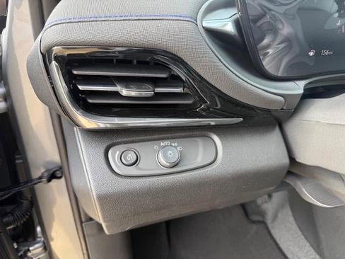 New 2026 Buick Envista Sport Touring w/ Convenience I Package image 14