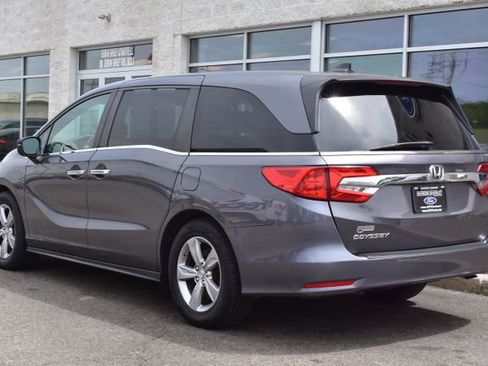 Used 2019 Honda Odyssey EX image 9